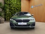 BMW 5-Serie 545e xDrive Business Edition Plus | Harman/Kardon | Pano | HUD | Memory | Sfeerverlichting | 20" Velgen