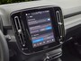Volvo EX40 Single Motor Extended Range Plus 82 kWh | 100% SOH | Trekhaak | 360 Camera | Harman/Kardon | Stuur/stoelverwarming