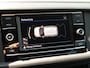 Volkswagen T-Cross 1.0 TSI Life | Parkeersensoren voor & achter | Apple carplay / Android auto | Adaptieve cruise control | DAB Ontvanger
