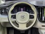 Volvo XC60 2.0 T6 Plug-in hybrid AWD Ultimate Dark | Full Option! | SOH 100% | Trekhaak | Luchtvering | Massage | Pilot Assist