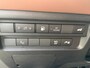 Mitsubishi Outlander 2.4 PHEV Instyle+ | Schuif-/kanteldak | Bruinleren bekleding | Head up display | Apple Carplay/ Android auto | stoel verwarming/ verkloeling | Massagestoelen |