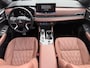 Mitsubishi Outlander 2.4 PHEV Instyle+ | Schuif-/kanteldak | Bruinleren bekleding | Head up display | Apple Carplay/ Android auto | stoel verwarming/ verkloeling | Massagestoelen |