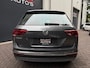 Volkswagen Tiguan 1.5 TSI ACT Highline 150 Pk DSG BTW Pano/Virtual/Leder/LED/18 Inch/Trekhaak/Camera/Climate/ACC/Navi/Apk 05-2027