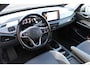 Volkswagen ID.3 First Plus 58 kWh / Navigatie / LM 19 inch / Camera / LED / Parkeersensoren / Keyless