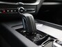Volvo XC60 T6 PLUG-IN HYBRID R-DESIGN HARMAN KARDON SCHUIFDAK 360GR CAM ACC