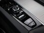 Volvo XC60 T6 PLUG-IN HYBRID R-DESIGN HARMAN KARDON SCHUIFDAK 360GR CAM ACC