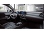 Mercedes-Benz A-klasse 250 e Business Line | AMG | Night | Panoramadak | Widescreen | Stoelverwarming | Sfeerverlichting |