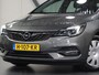 Opel Astra 1.2 110PK Business Edition | 1ste eigenaar | AppleCarplay/AndroidAuto | Airco | Parkeersensoren | Cruise Control | Bluetooth | Navigatie | Armsteun | Isofix | Privacy Glass |