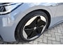 Volkswagen ID.3 First Plus 58 kWh SOH 85% Wij zijn op afspraak geopend! Graag bellen voor uw komst.