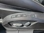 Volvo V40 1.5 T3 Polar+ Sport |  R-Design Leder bekleding | Panoramadak | LED koplampen
