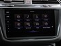 Volkswagen Tiguan 1.4 TSI eHybrid Life 245pk DSG | Trekhaak | Panoramadak | Side Assist | LED Matrix | Camera | Head-up Display | Elek. Achterklep |