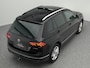 Volkswagen Tiguan 1.4 TSI eHybrid Life 245pk DSG | Trekhaak | Panoramadak | Side Assist | LED Matrix | Camera | Head-up Display | Elek. Achterklep |