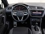 Volkswagen Tiguan 1.4 TSI eHybrid Life 245pk DSG | Trekhaak | Panoramadak | Side Assist | LED Matrix | Camera | Head-up Display | Elek. Achterklep |