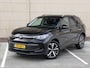 Volkswagen Tiguan 1.5 eHybrid Life Edition 204pk DSG | Navigatie | DCC | Achteruitrijcamera + 360 | Keyless acces | LED Matrix | 19" Catania | Elek. Achterklep |