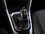 Volkswagen T-Roc 1.5 TSI Life Business 150 pk DSG | Climate control | Achteruitrijcamera | 18" Lichtmetalen velgen | Trekhaak | Navi via App-Connect |