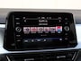 Volkswagen T-Roc 1.5 TSI Life Business 150 pk DSG | Climate control | Achteruitrijcamera | 18" Lichtmetalen velgen | Trekhaak | Navi via App-Connect |