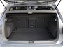 Volkswagen Golf 1.5 eTSI R-Line Edition 150pk DSG | Climate control | Adaptieve Cruise Control | Stoel- & Stuurverwarming | Comfortpakket | Navi Via App-Connect |