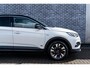 Opel Grandland X 1.6 Turbo Hybrid4 Business Elegance | Trekhaak | Two-Tone | Navigatie | Keyless Entry | Elektrische Achterklep | Stoelverwarming | AGR-stoelen | Cruise Control Adaptief