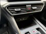 SEAT Leon Sportstourer 1.5 eTSI Style Launch Edition Automaat | Stoel- en stuurwielverwarming | Trekhaak uitklapbaar | Elektrisch bedienbare achterklep | Apple CarPlay/Android Auto | Keyless entry&start | Achteruitrijcamera