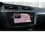 Volkswagen Tiguan 2.0 TSI 190pk DSG 4Motion Highline Business R | Navigatie | Wegklapbare trekhaak | APP Connect | Camera