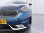 Kia Niro Hybrid 1.6 GDi First Edition - Trekhaak - All-Season banden - Camera - AppleCarplay - Android Auto Virena Zekerheidspakket 895 ,- BOVAG Garantie