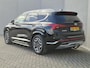Hyundai Santa Fe 1.6 T-GDI PHEV Premium Plus Sky Automaat 5P. / Fabrieksgarantie tot 11-2027 / Trekhaak afneembaar / Dealer onderhouden / Trekgewicht 1.350 kg / head-up display / Panorama schuifdak / Stuur-, stoel- en achterbankverwarming / Apple Carplay Android / Rondomzicht camera /