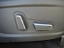 Hyundai Santa Fe 1.6 T-GDI PHEV Premium Plus Sky Automaat 5P. / Fabrieksgarantie tot 11-2027 / Trekhaak afneembaar / Dealer onderhouden / Trekgewicht 1.350 kg / head-up display / Panorama schuifdak / Stuur-, stoel- en achterbankverwarming / Apple Carplay Android / Rondomzicht camera /