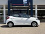 Hyundai i10 1.0 Comfort Smart 5-zits / NL-Auto / Dealer-Onderhouden / 1e-Eigenaar / Cruise-Control / Apple-Carplay & Android-Auto / DAB Radio-Bluetooth / Navi / Camera / ENZ.