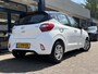 Hyundai i10 1.0 Comfort Smart 5-zits / NL-Auto / Dealer-Onderhouden / 1e-Eigenaar / Cruise-Control / Apple-Carplay & Android-Auto / DAB Radio-Bluetooth / Navi / Camera / ENZ.