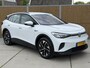 Volkswagen ID.4 Pro 77 kWh SOH 94.87% | Stoelverwarming | LED verlichting | Keyless entry&start | Navigatiesysteem | Apple CarPlay/Android Auto | Climate control | Cruise control adaptief | Achteruitrijcamera