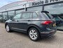Volkswagen Tiguan 1.5 TSI 150pk DSG Life Elegance , trekhaak , adaptive CC , Carplay