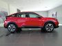 Citroën E-C4 Business 156pk Extended range 54 kWh Climate Control | Verwarmde Voorstoelen | Voorruit Verwarmd | Full Map Navigatie | Apple Carplay / Android Auto | Bekleding Half Leder | Direct uit Voorraad Leverbaar!
