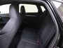 Audi A3 Sportback 45 TFSI e S edition Competition | SoH 100% | Panoramadak | Head-up display | SONOS audio | Parkeerassistent | Sfeerverlichting | Achteruitrijcamera | Adaptieve cruise control | Navigatie Plus |