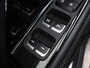 Kia Niro EV e-Niro ExecutiveLine 64 kWh | Panoramadak | Stoel/Stuurwielverwarming | JBL | Adaptieve Cruise Control | Keyless Go | LED Koplampen |