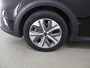 Kia Niro EV e-Niro ExecutiveLine 64 kWh | Panoramadak | Stoel/Stuurwielverwarming | JBL | Adaptieve Cruise Control | Keyless Go | LED Koplampen |