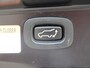 Mitsubishi Outlander 2.0 PHEV instyle+ Schuif-/Kanteldak | Stoel-/Stuurverwarming | Trekhaak | Camera