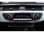 Audi A4 Avant 1.4 TFSI Sport S line edition | Incl. 12 maanden Garantie | Keyless start | Elektrische kofferbakklep | Cruise controle | Climate controle | Navigatie | Parkeersensoren achter | Virtual cockpit | Schakelmogelijheid aan stuurwiel | Zwarte hemelbekleding | 18 Inch LMV | Half lederen bekleding | Origineel NL Auto | NAP |