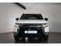 Mitsubishi Outlander 2.0 2WD Intense+ 7-Persoons Schuif/Kanteldak, Stuur/stuur Verwarming, Cruise control