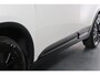 Mitsubishi Outlander 2.0 2WD Intense+ 7-Persoons Schuif/Kanteldak, Stuur/stuur Verwarming, Cruise control