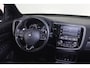 Mitsubishi Outlander 2.0 2WD Intense+ 7-Persoons Schuif/Kanteldak, Stuur/stuur Verwarming, Cruise control