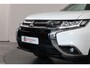 Mitsubishi Outlander 2.0 2WD Intense+ 7-Persoons Schuif/Kanteldak, Stuur/stuur Verwarming, Cruise control