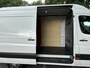 Volkswagen Crafter 50 2.0 TDI L2H1, NAP, airconditioning, cruise control, achteruitrijcamera, boordcomputer, trekhaak