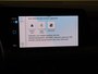 Volkswagen Golf 1.5 TSI R-Line Business | Parkeerassistent | Dodehoek detectie | Navigatie | LED Plus verlichting | Adaptieve cruise control | Achteruitrijcamera | Sfeerverlichting |