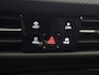 Volkswagen Golf 1.5 TSI R-Line Business | Parkeerassistent | Dodehoek detectie | Navigatie | LED Plus verlichting | Adaptieve cruise control | Achteruitrijcamera | Sfeerverlichting |
