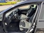 Volkswagen Golf Variant 1.2 TSI Highline Stijlvolle gezinsauto, voor mensen met smaak!