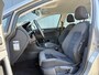Volkswagen Golf 1.2 TSI Highline / Trekhaak 1300 kg geremd / Climate Control / Cruise Control / All-season banden /