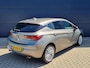 Opel Astra 1.6 Innovation Turbo 200 pk | Climate Control | Apple Carplay | Camera | Stoel-/Stuurverwarminig | Trekhaak | All Season Banden |