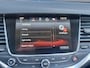 Opel Astra 1.6 Innovation Turbo 200 pk | Climate Control | Apple Carplay | Camera | Stoel-/Stuurverwarminig | Trekhaak | All Season Banden |