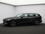 Volvo V60 T6 350PK Recharge AWD Core Bright /  Adaptive Cruise / BLIS / Verwarmbare Voorstoelen + Stuurwiel / 19" Wielen / Keyless /