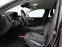 Volvo V60 T6 350PK Recharge AWD Core Bright /  Adaptive Cruise / BLIS / Verwarmbare Voorstoelen + Stuurwiel / 19" Wielen / Keyless /